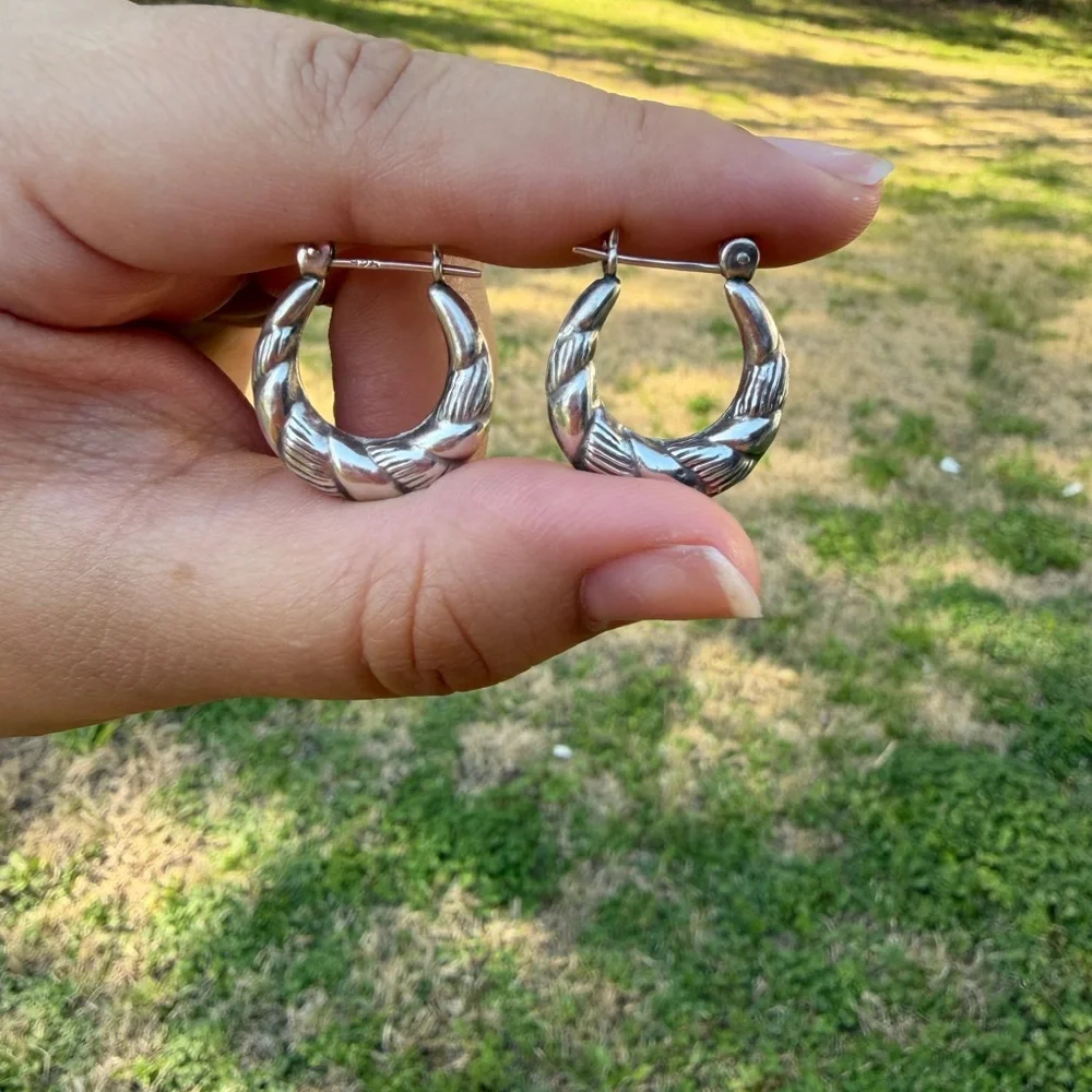 925 Sterling Silver Vintage Shrimp Style Woven Hoop Earrings
